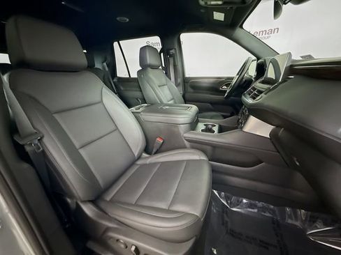 Used 2024 Chevrolet Tahoe Z71 w/ Z71 Off-Road Package AWD/4WD image 31