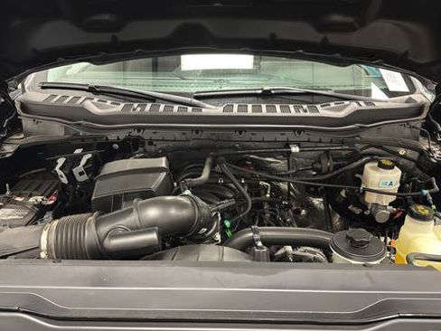 Used 2024 Ford F250 Lariat w/ Sport Appearance Package AWD/4WD image 25