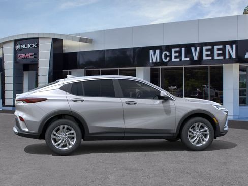 New 2026 Buick Envista Preferred FWD image 5