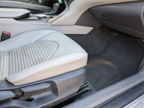 Certified 2024 Toyota Camry SE FWD image 15