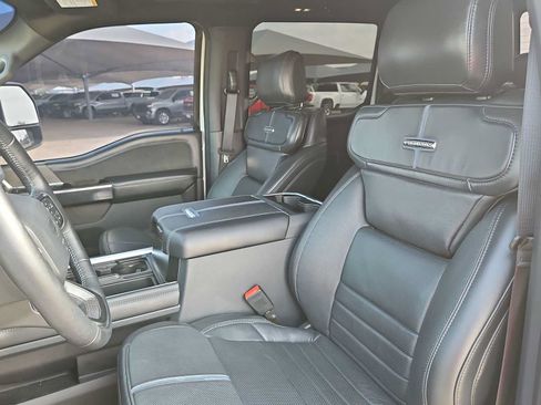 Used 2025 Ford F250 Platinum AWD/4WD image 15