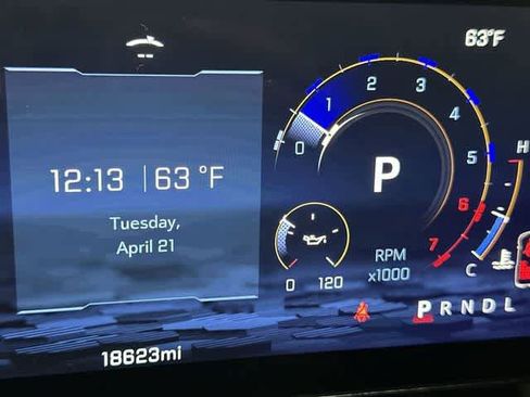 Used 2025 Chevrolet Tahoe LS RWD image 16