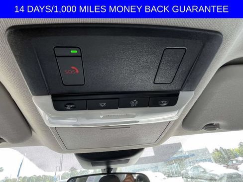Used 2025 Nissan Sentra SV FWD image 27