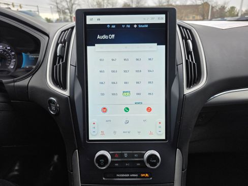 Certified 2022 Ford Edge SEL w/ Convenience Package image 12