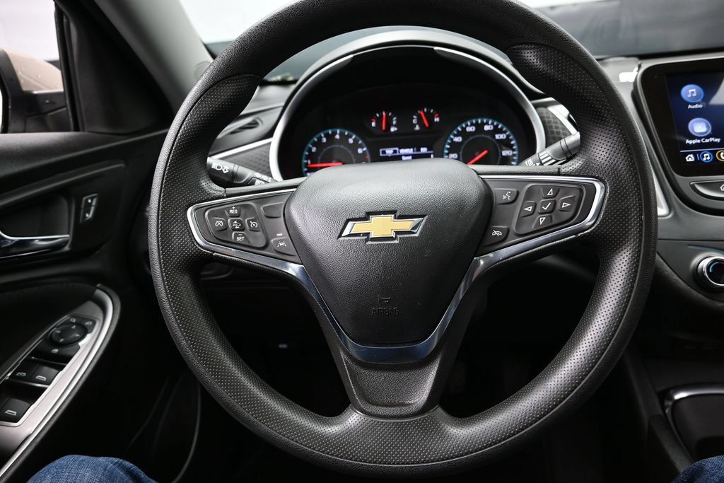 Used 2024 Chevrolet Malibu LT FWD image 25