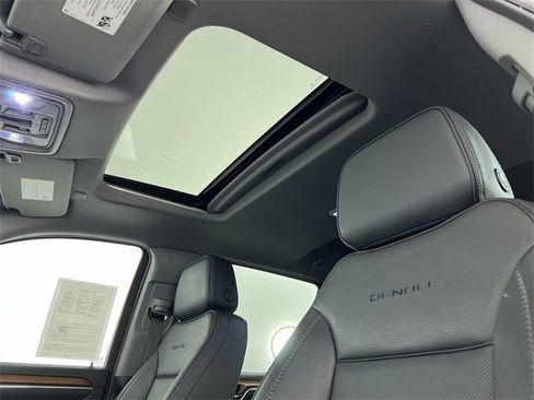 Certified 2023 GMC Sierra 1500 Denali w/ Denali Reserve Package image 19