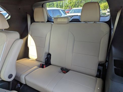 New 2026 Buick Enclave Preferred w/ Power Package image 13