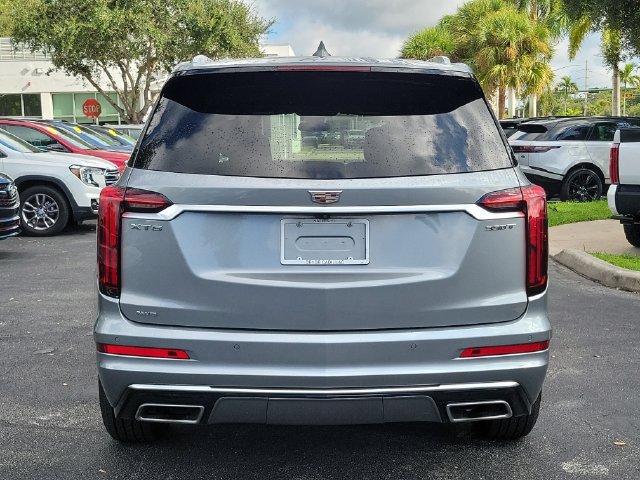 Certified 2024 Cadillac XT6 Luxury AWD/4WD image 4