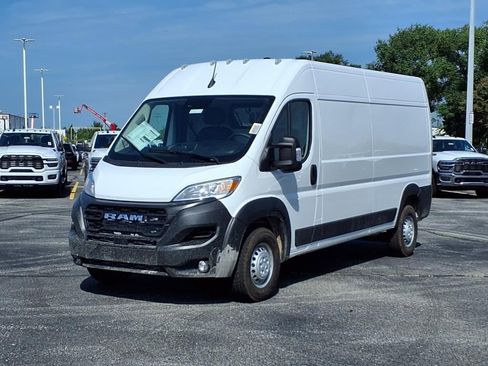 New 2025 RAM ProMaster 2500 w/ Convenience Group image 2