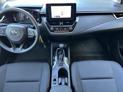 Used 2026 Toyota Corolla LE image 10