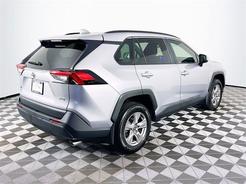 Used 2025 Toyota RAV4 XLE w/ Convenience Package image 8