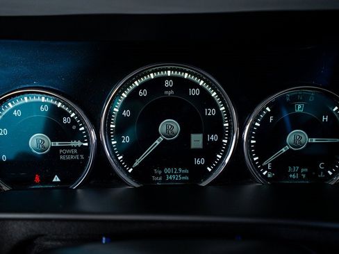 Used 2019 Rolls-Royce Cullinan image 46