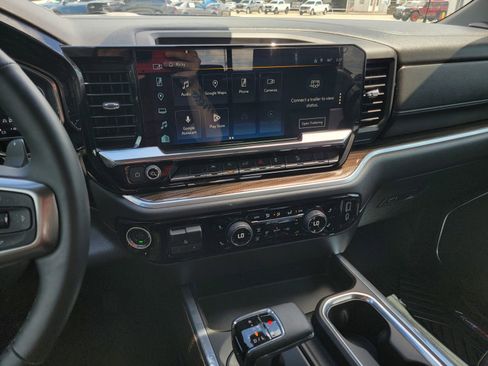 Used 2026 Chevrolet Silverado 1500 RST AWD/4WD image 31
