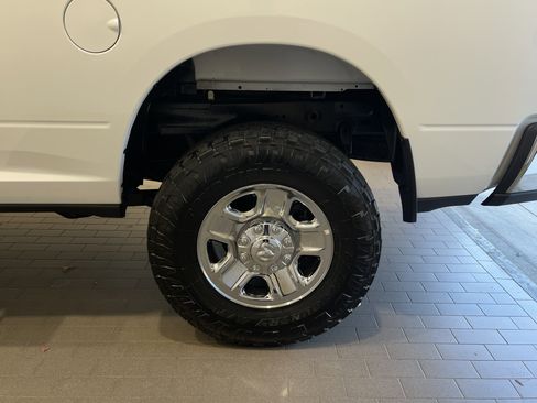 Used 2022 RAM 2500 Big Horn w/ Cold Weather Group image 35