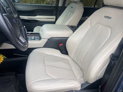Used 2020 Ford Expedition Platinum image 9