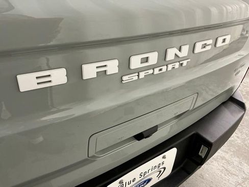 Used 2024 Ford Bronco Sport Outer Banks w/ Tech Package AWD/4WD image 6