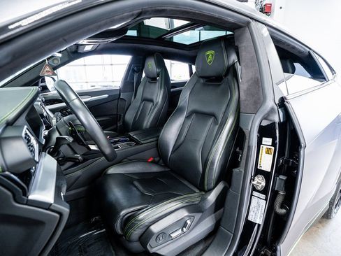 Used 2019 Lamborghini Urus image 42