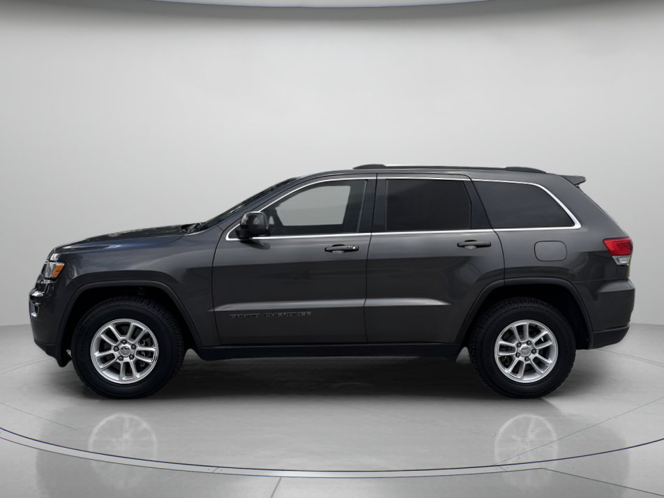 Used 2019 Jeep Grand Cherokee Laredo RWD image 5