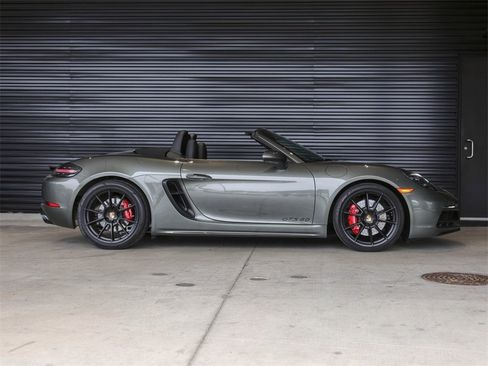 Certified 2025 Porsche 718 Boxster GTS image 8