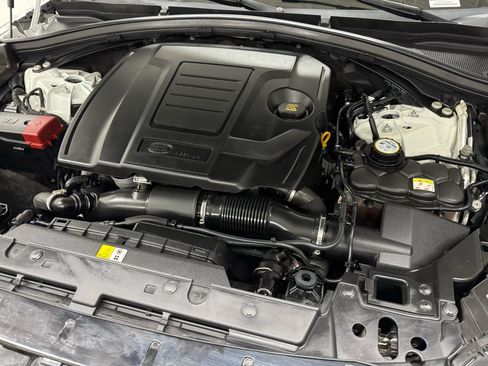 Used 2020 Land Rover Range Rover Velar S image 10