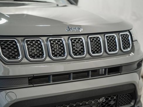 Certified 2023 Jeep Compass Latitude AWD/4WD image 12