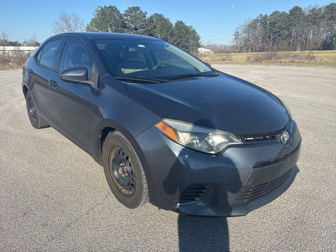Used 2016 Toyota Corolla LE image 9