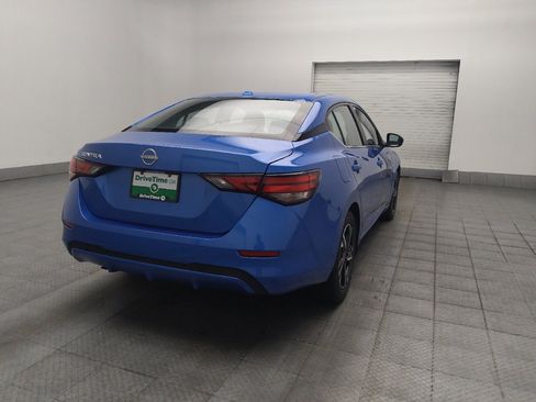 Used 2025 Nissan Sentra SV FWD image 9