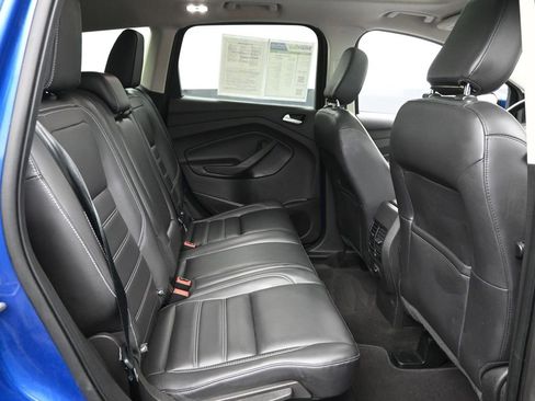 Used 2019 Ford Escape SEL image 7