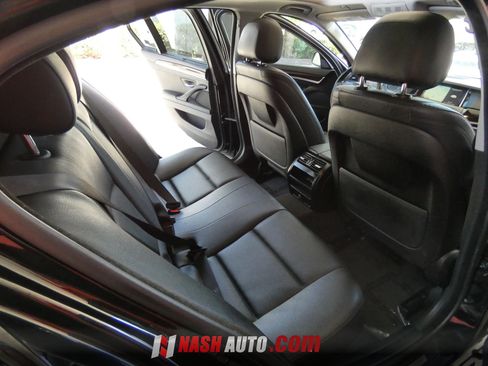 Used 2014 BMW 528i Sedan RWD image 25