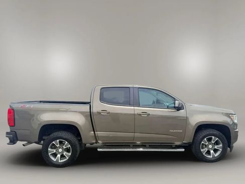 Used 2016 Chevrolet Colorado Z71 RWD image 5