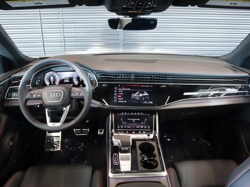 New 2026 Audi Q8 Prestige image 10