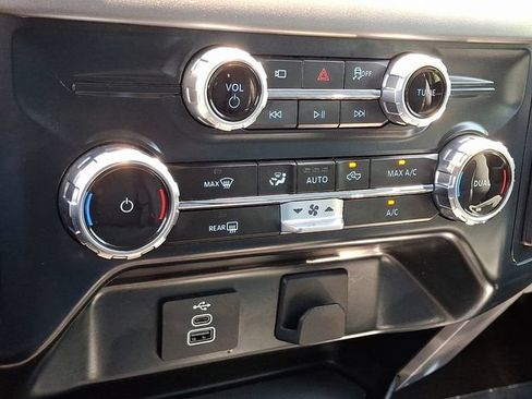 Used 2025 Ford F150 XLT w/ Equipment Group 301A Standard AWD/4WD image 14