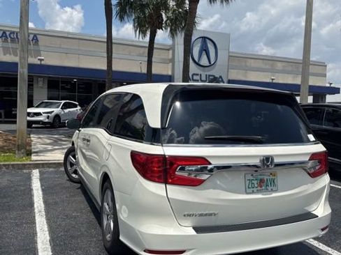 Used 2019 Honda Odyssey EX-L image 2