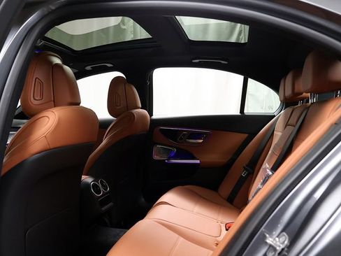 Certified 2026 Mercedes-Benz C 300 4MATIC Sedan image 13