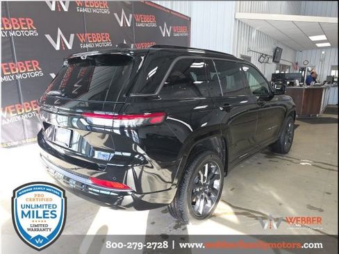 New 2026 Jeep Grand Cherokee Limited image 4