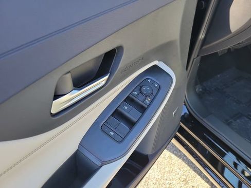 New 2026 Nissan Sentra SL w/ Floor Mat Package FWD image 6