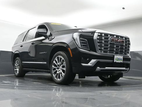 Used 2025 GMC Yukon Denali image 23