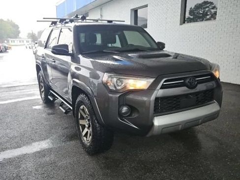 Used 2023 Toyota 4Runner TRD Off-Road Premium w/ Off Road Premium Plus Package AWD/4WD image 19