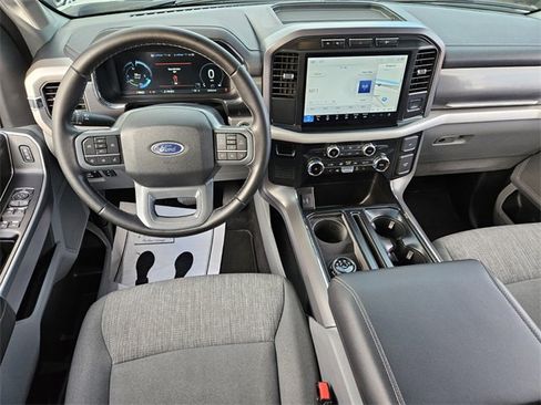 Used 2023 Ford F150 Lightning XLT image 13