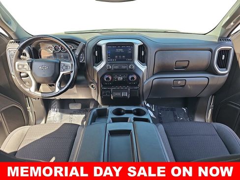 Used 2021 Chevrolet Silverado 1500 RST AWD/4WD image 9