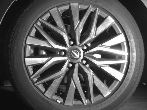 Used 2025 Nissan Altima 2.5 SV image 12