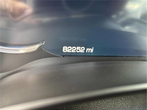 Used 2018 Cadillac XTS Premium Luxury image 9