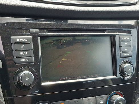 Used 2020 Nissan Rogue S AWD/4WD image 17