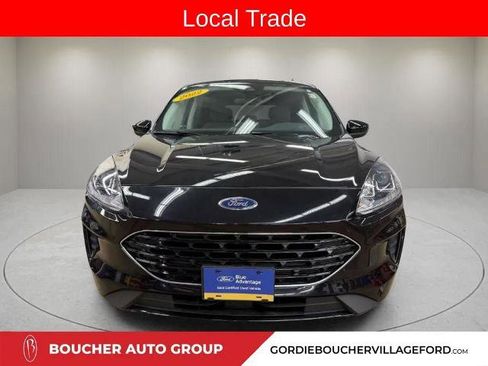 Certified 2022 Ford Escape SE w/ SE Sport Appearance Package AWD/4WD image 2