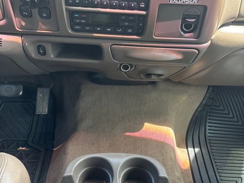Used 2002 Ford Excursion Limited RWD image 15