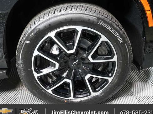 New 2026 Chevrolet Suburban RST w/ Comfort Package RWD image 37