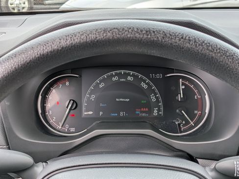 Certified 2025 Toyota RAV4 XLE w/ Convenience Package FWD image 37