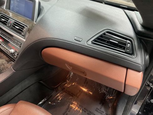 Used 2012 BMW 650i Coupe image 39