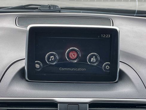 Used 2016 MAZDA MAZDA3 i Touring image 13