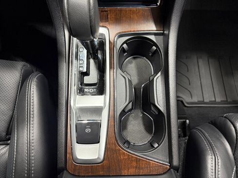 Used 2023 Subaru Ascent Touring image 13